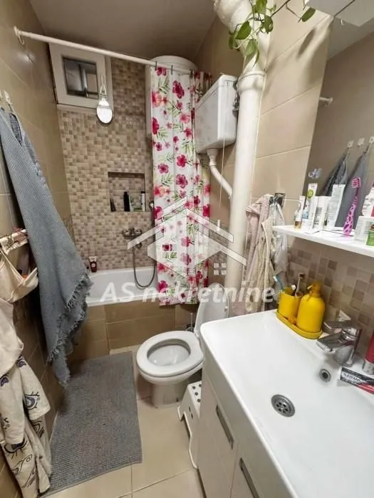 Izdavanje, stan, 62m², Novi Beograd Sve Podlokacije, Beograd