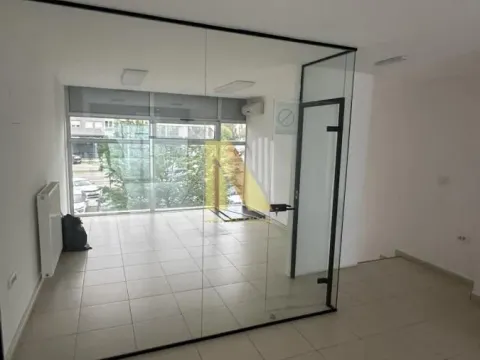 Rent, office space, 95m², Bulevar Evrope, Novi Sad Sve Podlokacije - image 11