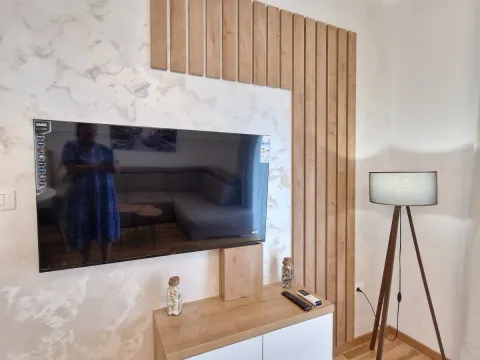 Rent, one bedroom apartment, 44m², Bečići, Budva - image 23