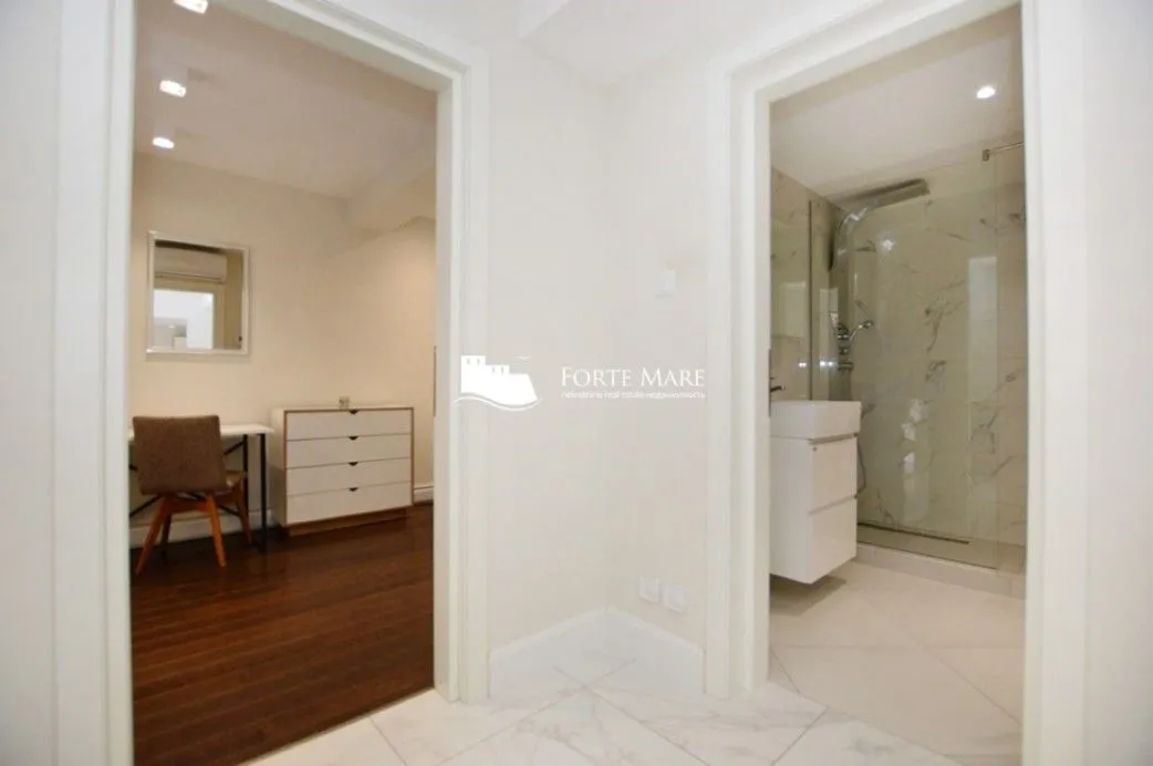 Prodaja, dvosoban stan, 74m², Đenovići, Herceg Novi