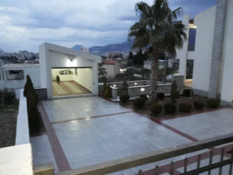Sale, house, 248m², Bar, Crna Gora - image 3