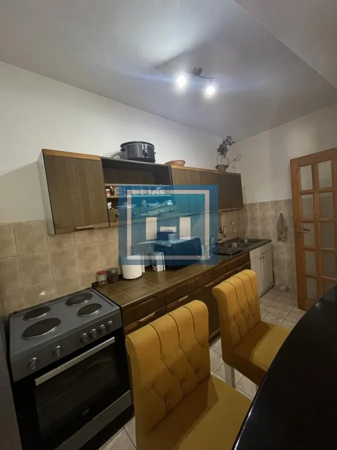 Prodaja, četvorosoban stan, 96m², Centar, Jagodina