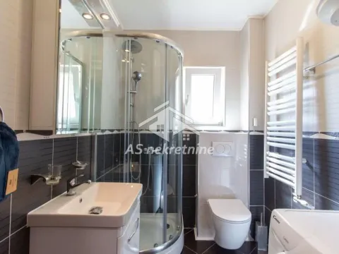 Rent, two bedroom apartment, 46m², Vračar Hram, Vračar Sve Podlokacije - image 15