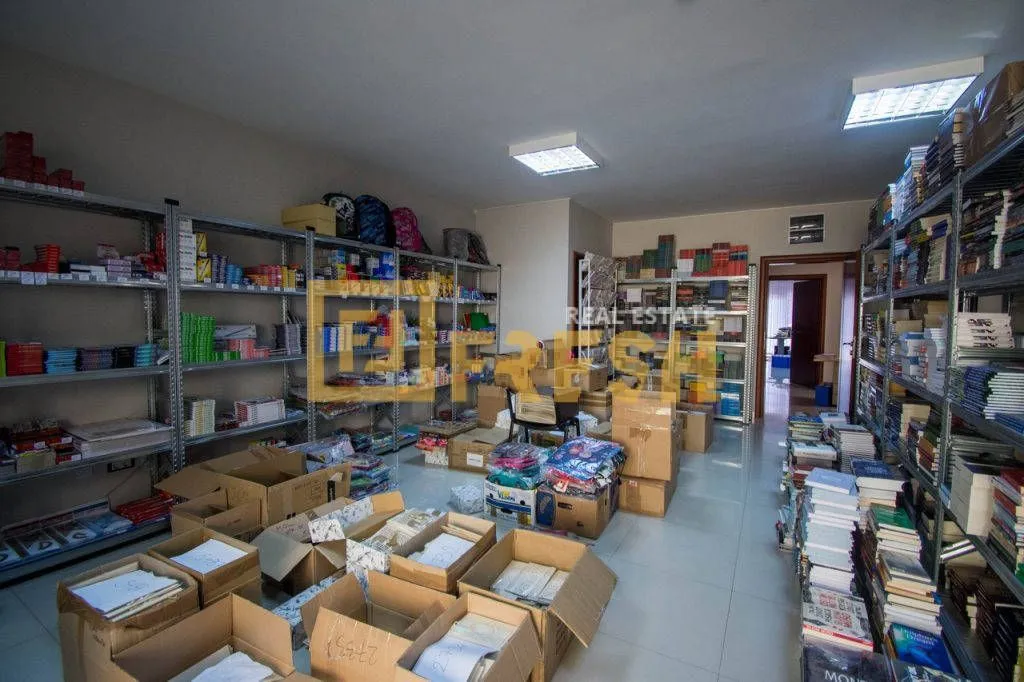 Sale, office space, 280m², Gorica C, Podgorica