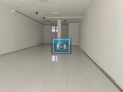 Izdavanje,  poslovni prostor, 90m2, Centar, Ćuprija