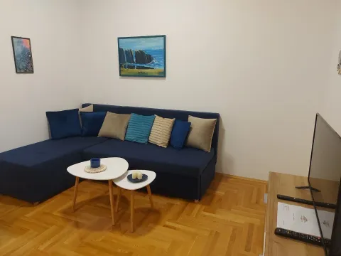 Rent, one bedroom apartment, 45m², Kava, Tivat - image 3