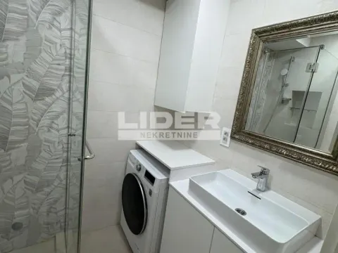 Izdavanje, jednosoban stan, 37m², Stari Grad, Beograd - image 5