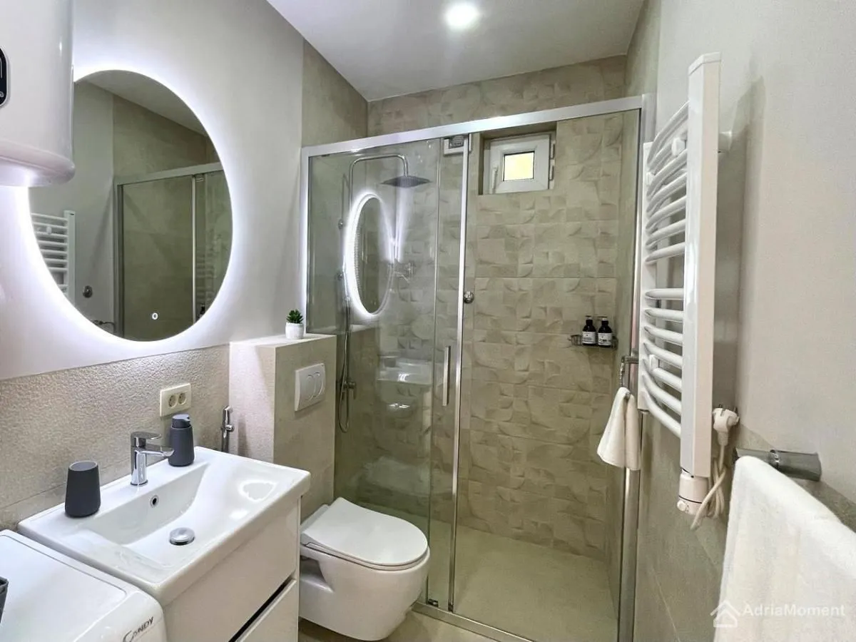 Prodaja, kuća, 118m², Krašići, Tivat