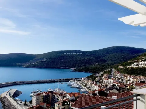 Prodaja, jednosoban stan, 72m², Luštica Bay, Tivat - image 13