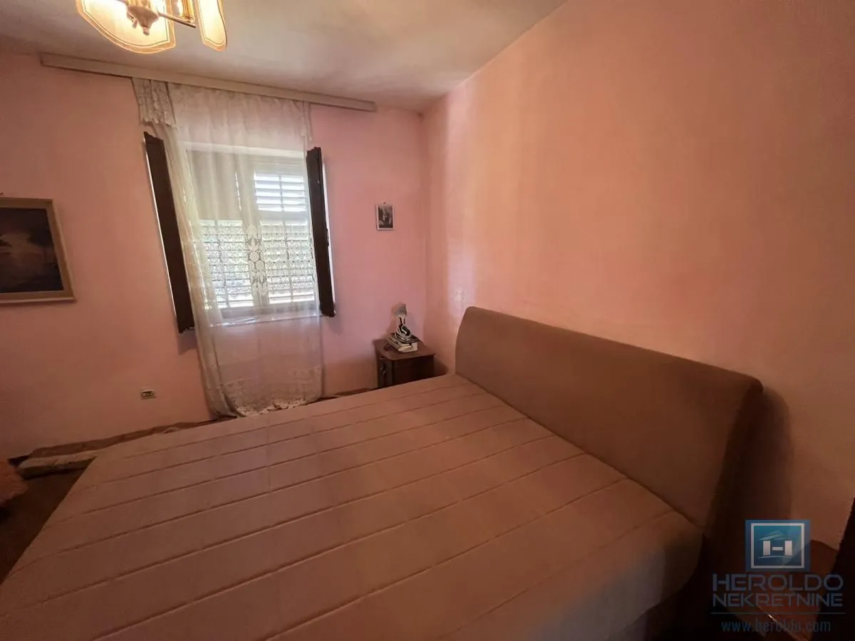 Prodaja, kuća, 353m², Budžino brdo, Jagodina
