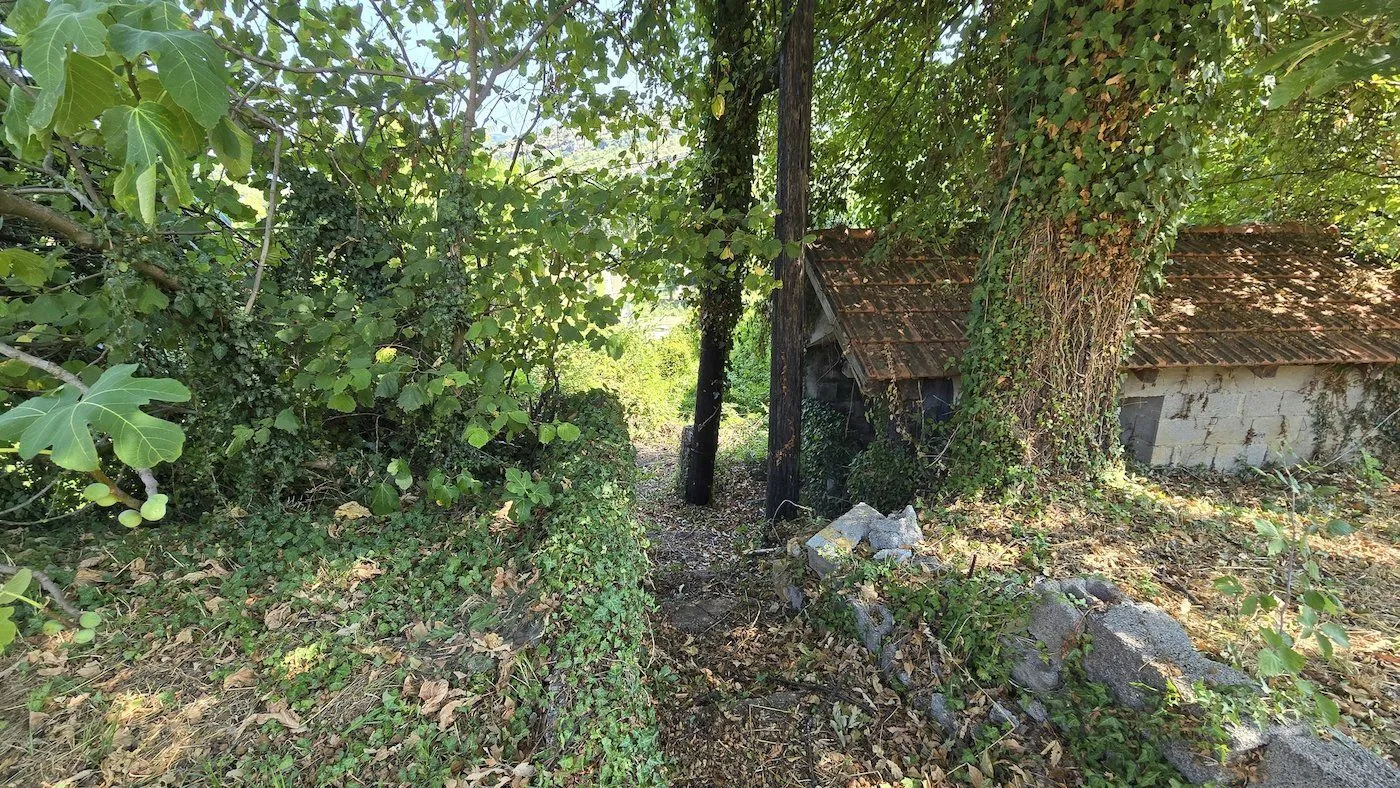 Prodaja, kuća, 236m², Velje Brdo, Podgorica