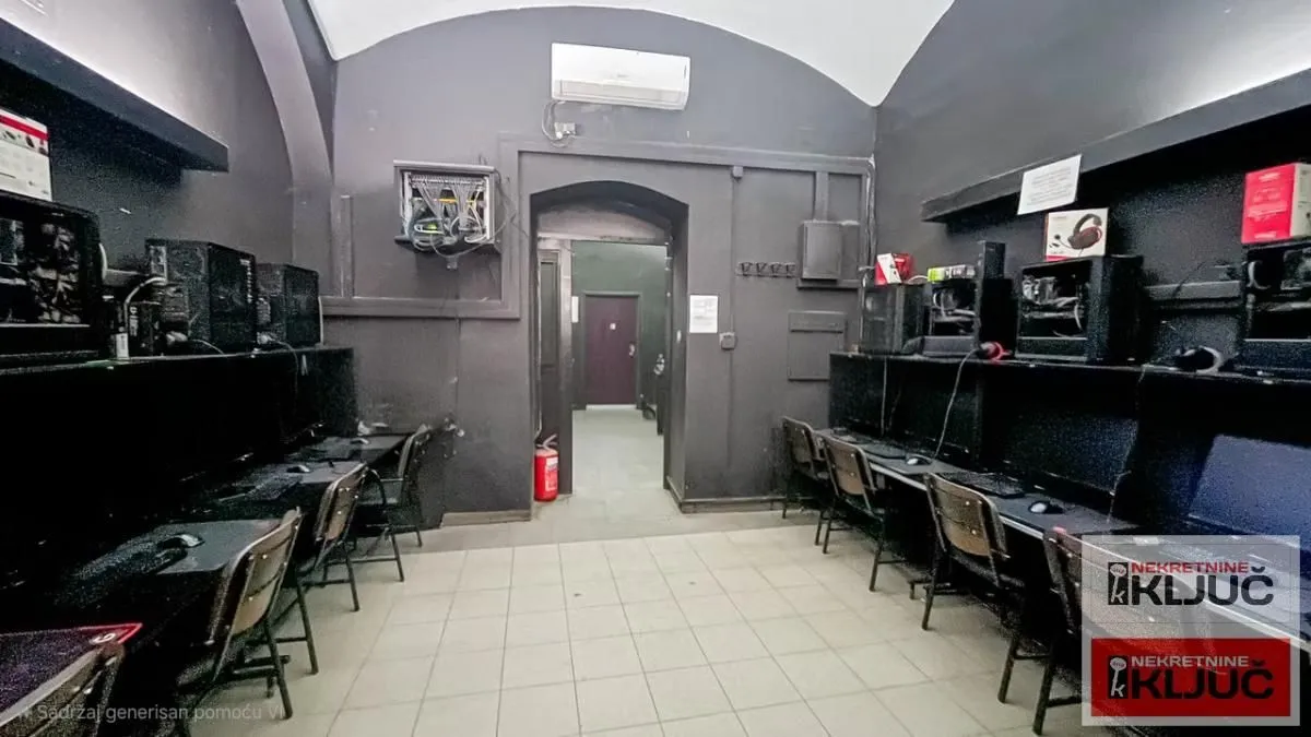 Rent, office space, 100m², Centar, Novi Sad