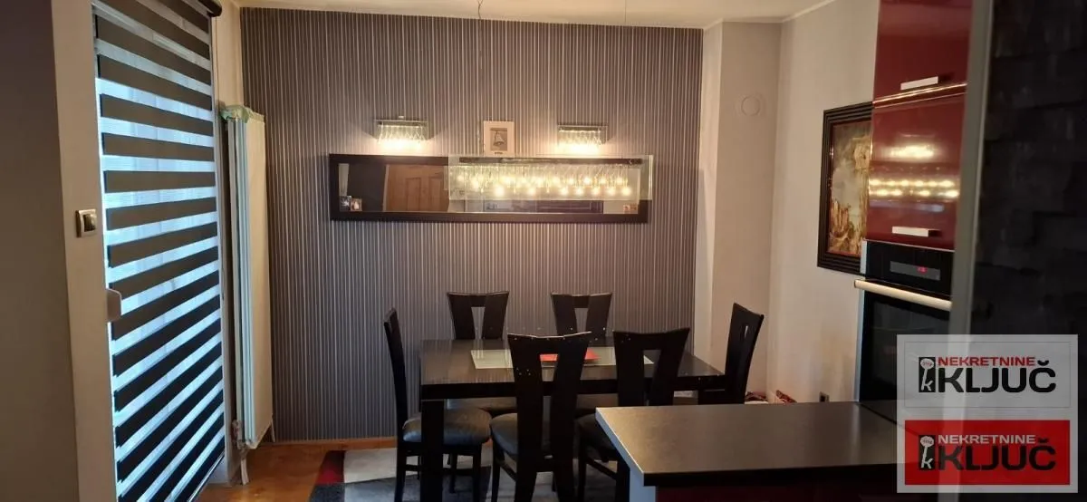 Prodaja, trosoban stan, 70m², Bulevar Oslobodjenja, Novi Sad Sve Podlokacije