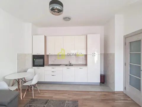 Prodaja, jednosoban stan, 45m², Blok 9, Podgorica - image 10