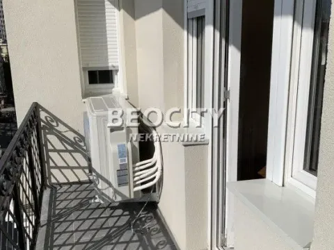 Izdavanje, trosoban stan, 92m², Centar, Novi Sad - image 9