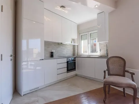 Prodaja, dvosoban stan, 44m², Obilićev Venac, Beograd - image 7