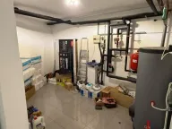 Izdavanje, poslovni prostor, 235m², Voždovac Sve Podlokacije, Beograd - image 17