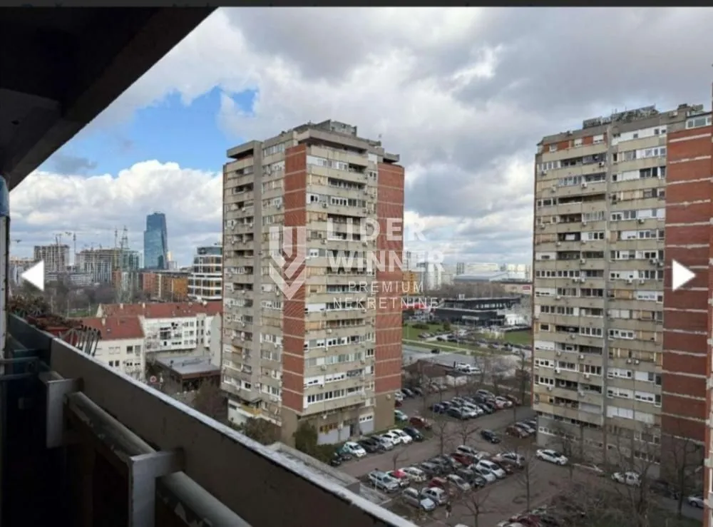 Prodaja, dvosoban stan, 67m², Novi Beograd Blok 70, Novi Beograd Sve Podlokacije