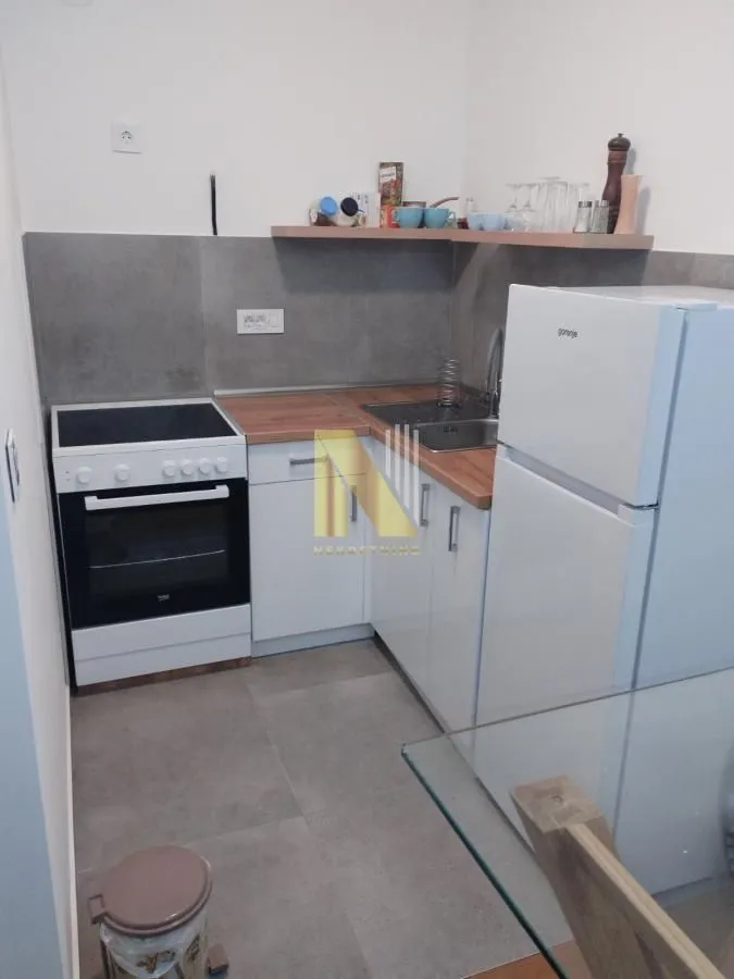 Prodaja, garsonjera, 29m², Bulevar Evrope, Novi Sad Sve Podlokacije