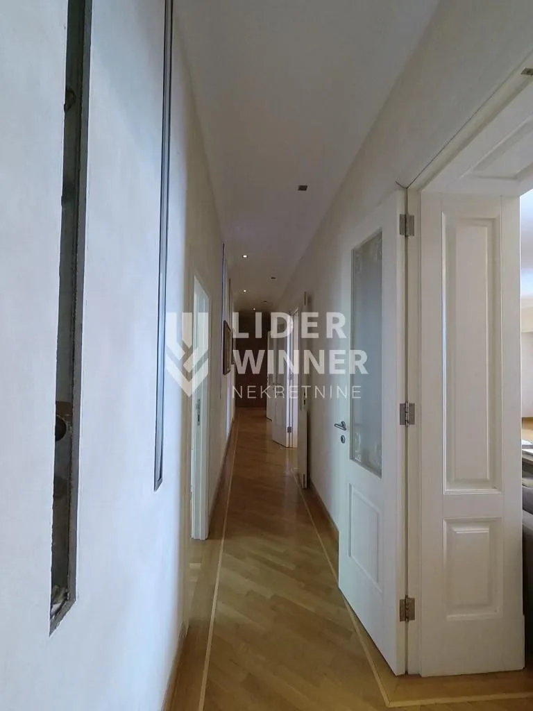 Sale, four bedroom apartment, 190m², Vračar Hram, Vračar Sve Podlokacije