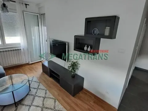 Izdavanje, dvosoban stan, 45m², Petrovaradin, Novi Sad - image 10