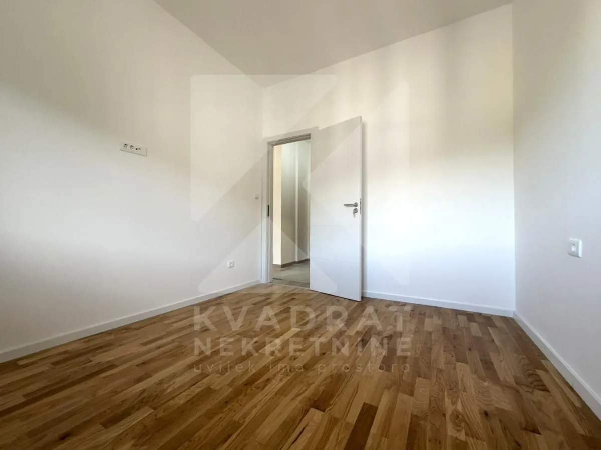 Izdavanje, jednosoban stan, 45m², Tološi, Podgorica