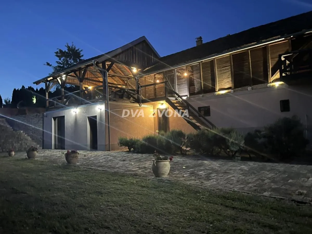 Prodaja, kuća, 121m², Čortanovci, Inđija