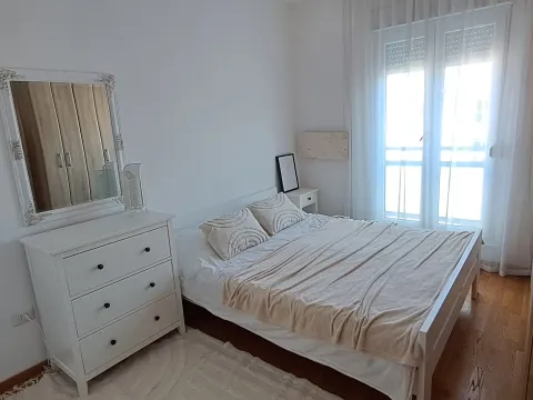 Izdavanje, jednosoban stan, 51m², City Kvart, Podgorica - image 8