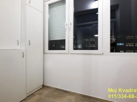 Izdavanje, dvosoban stan, 55m², Stari Grad, Beograd - image 12