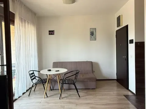 Prodaja, jednosoban stan, 38m², Centar, Budva - image 2