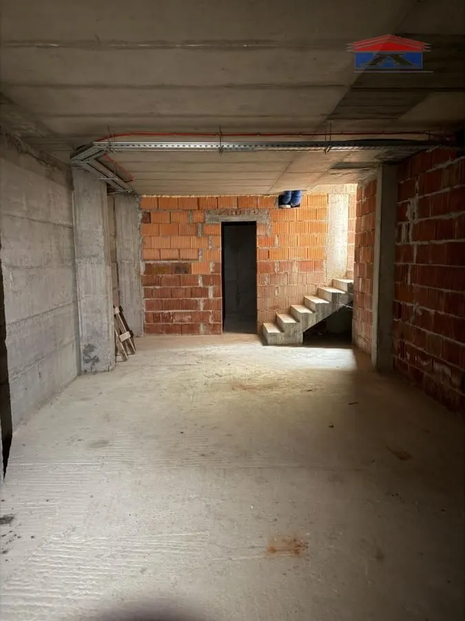 Rent, office space, 220m², Sajmište, Novi Sad