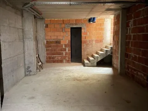 Poslovni prostor in Sajmište