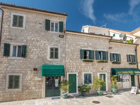 Sale, house, 198m², Centar, Herceg Novi - image 27