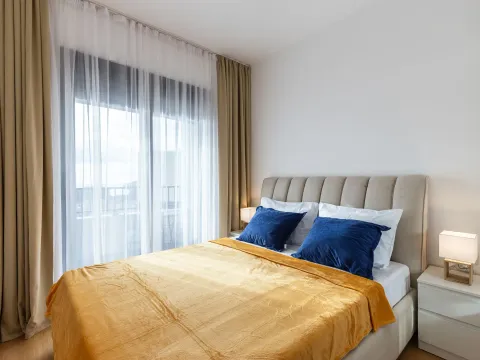 Rent, one bedroom apartment, 42m², Bečići, Budva - image 8