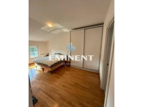 Rent, four bedroom apartment, 157m², Savski Venac, Beograd - image 6