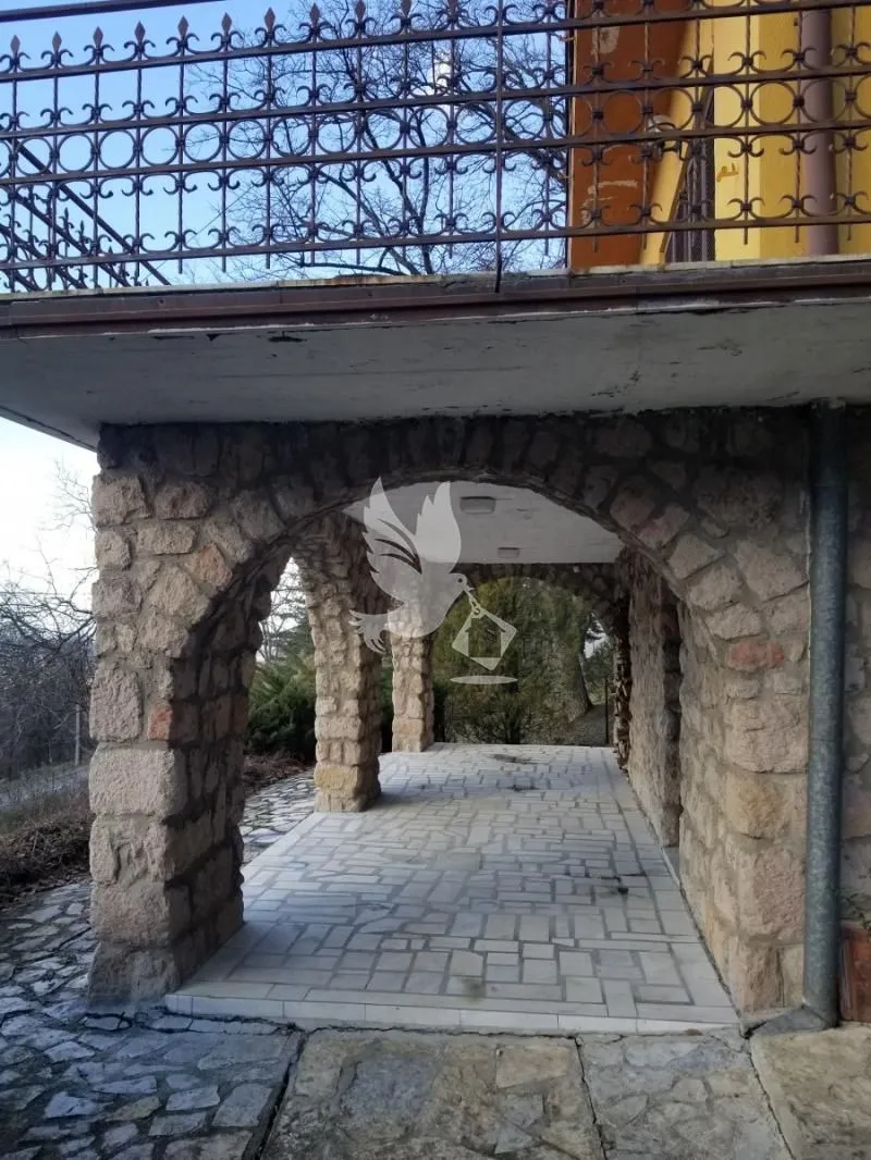 Sale, house, 250m², Mladenovac, Beograd