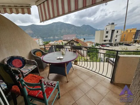 Prodaja, jednosoban stan, 42m², Dobrota, Kotor - image 9