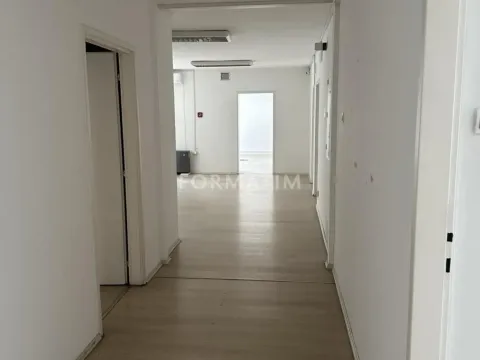 Izdavanje, poslovni prostor, 301m², Stari Grad, Beograd - image 8