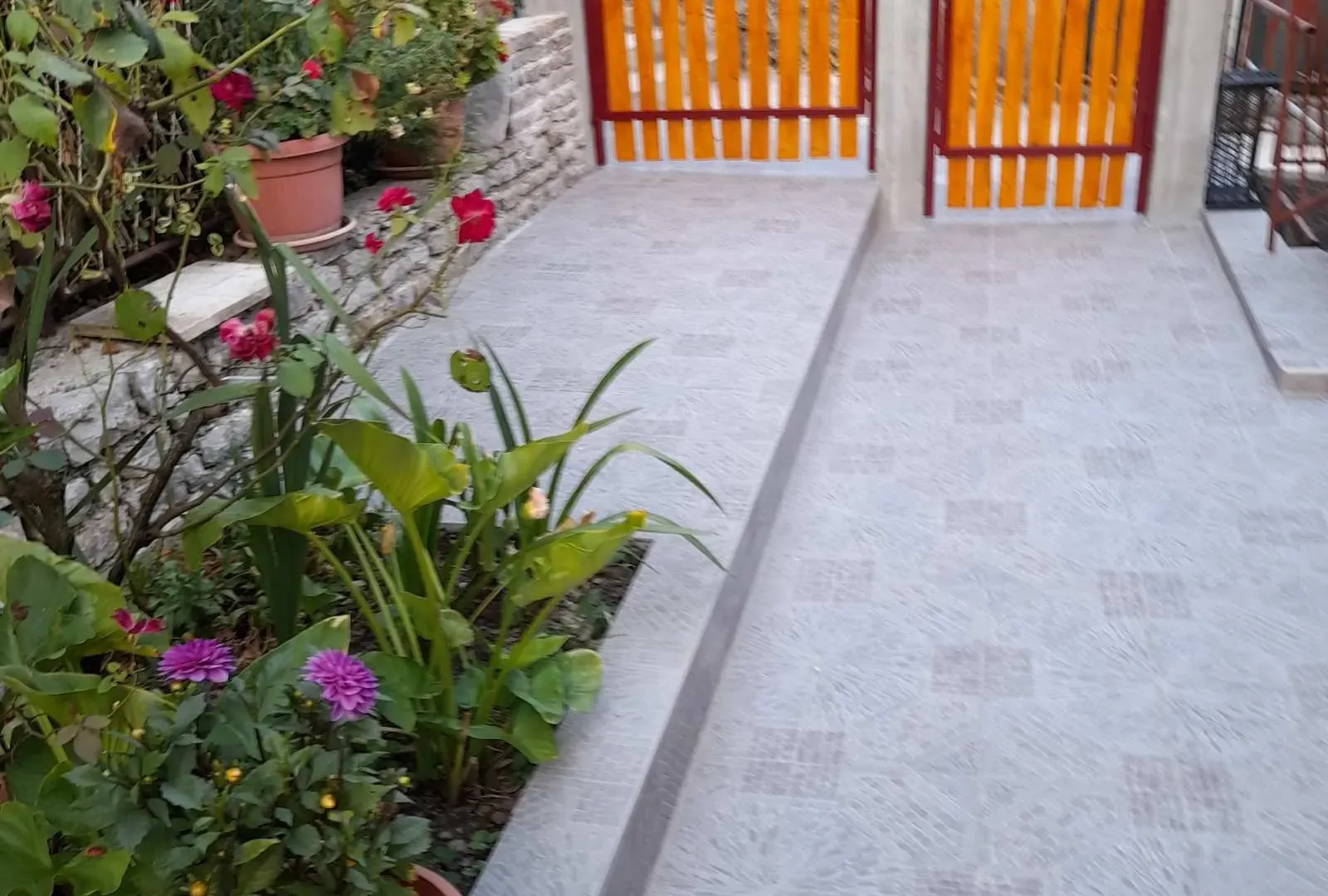 Prodaja, kuća, 350m², Herceg Novi, Crna Gora