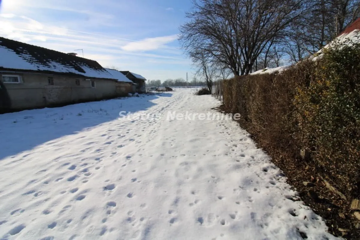Prodaja, plac, 1739m², Stepanovićevo, Novi Sad Sve Podlokacije