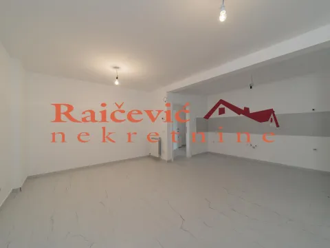 Prodaja, trosoban stan, 95m², Grocka, Beograd - image 5