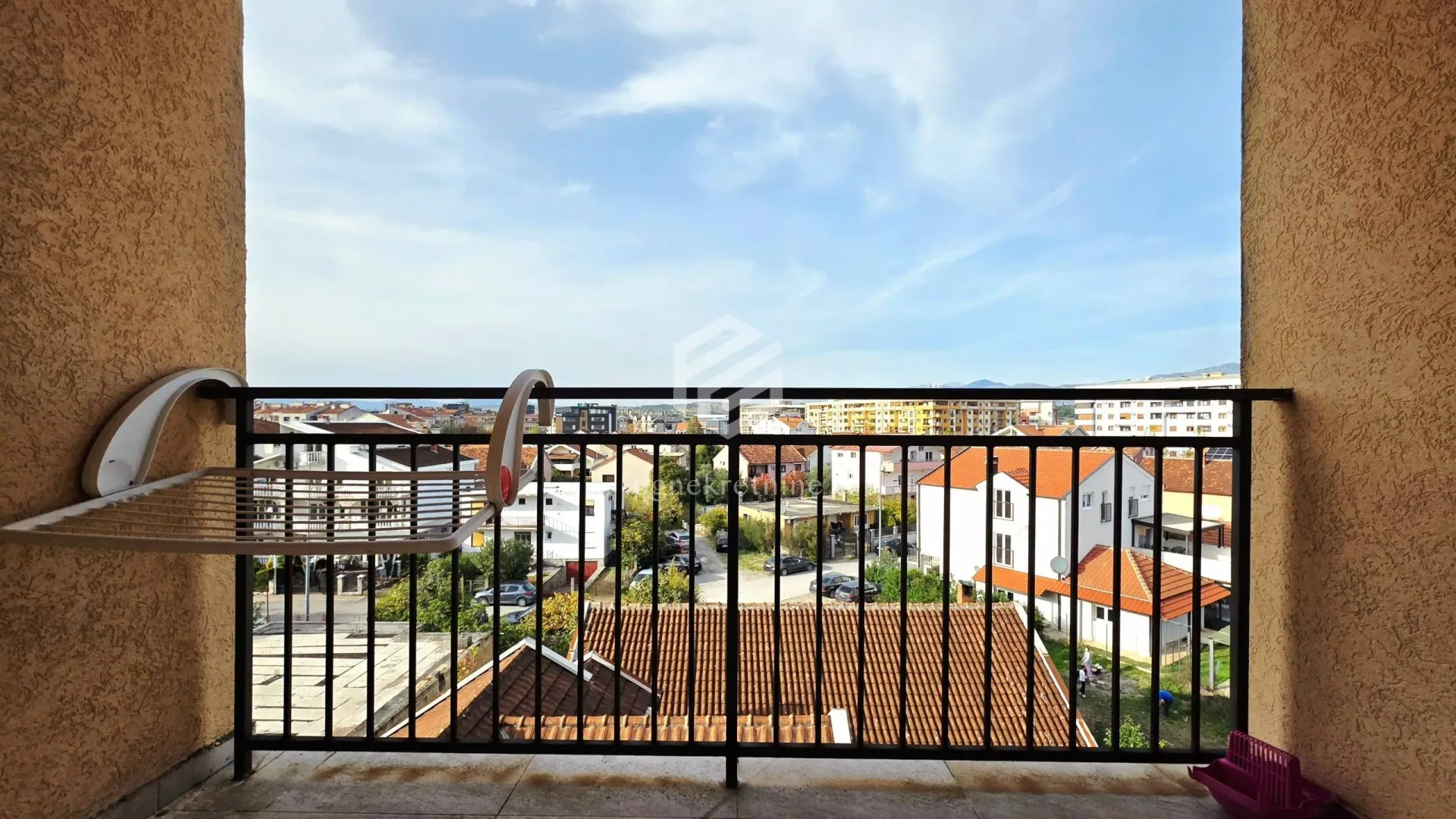 Prodaja, dvosoban stan, 76m², Stari Aerodrom, Podgorica