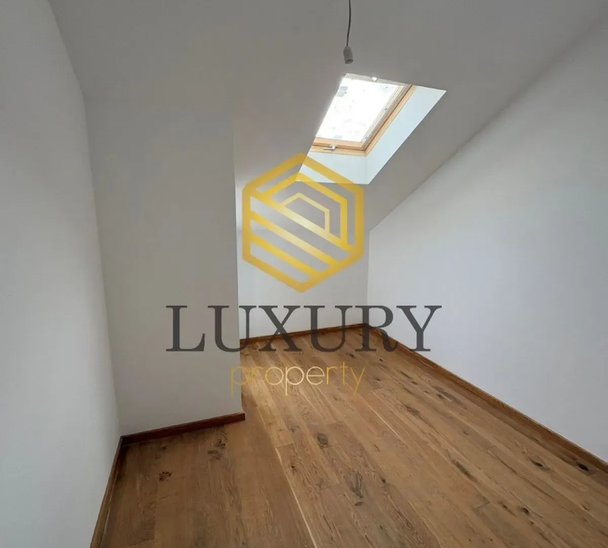 Prodaja, dvosoban stan, 81m², Zabjelo, Podgorica