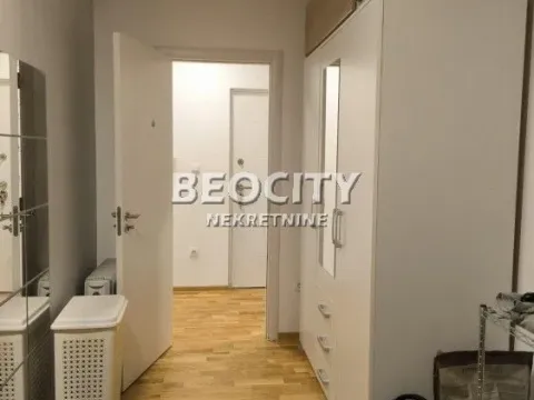 Prodaja, dvosoban stan, 43m², Karaburma, Palilula Sve Podlokacije - image 8