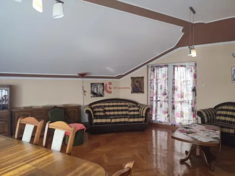 Sale, house, 348m², Centar, Subotica - image 30