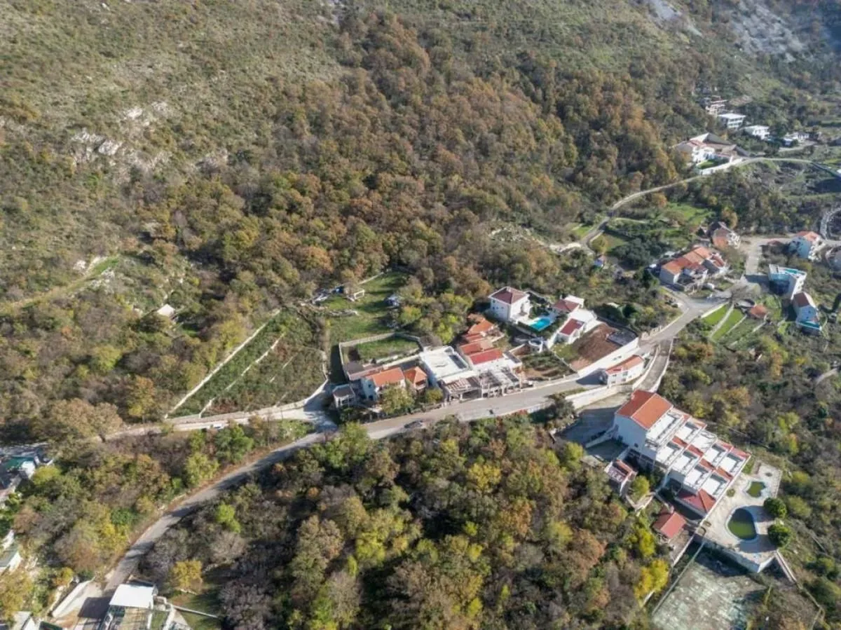 Prodaja, plac, 2400m², Tudorovići, Budva
