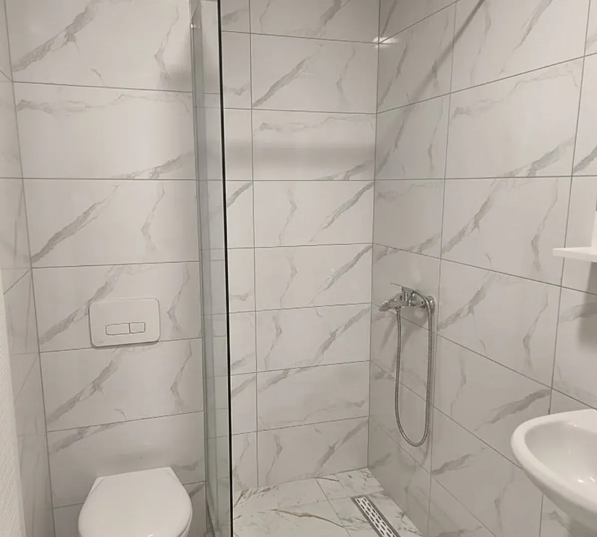 Izdavanje, jednosoban stan, 44m², Zagorič, Podgorica