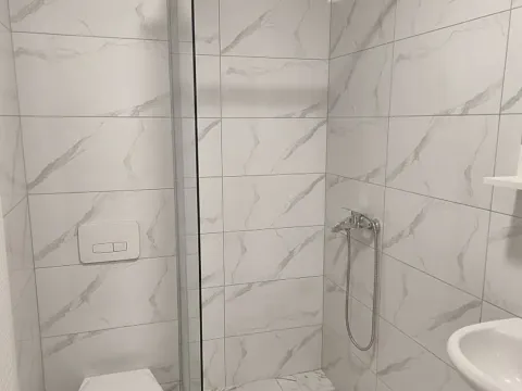 Izdavanje, jednosoban stan, 44m², Zagorič, Podgorica - image 5