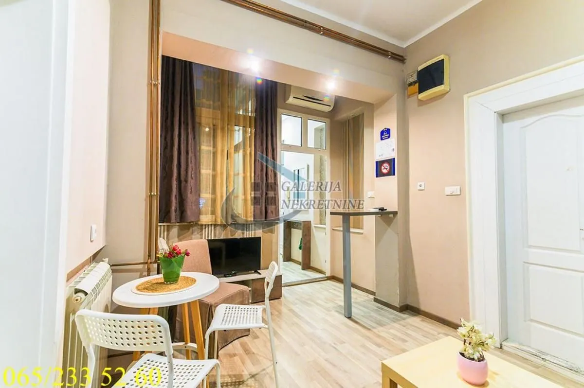 Rent, two bedroom apartment, 30m², Skadarlija, Beograd