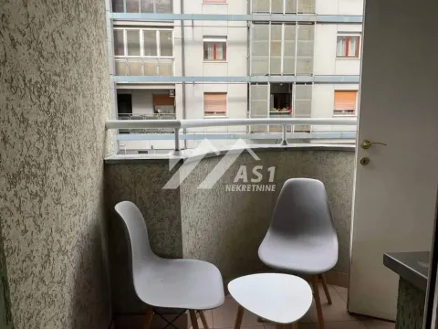 Izdavanje, stan, 24m², Bulevar Oslobodjenja, Novi Sad Sve Podlokacije - image 9
